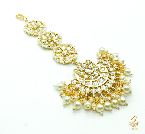 Pearls With Kundan Stone Beautiful Tikka