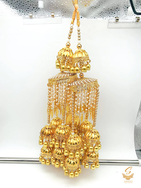 Pipal Patti with white & golden pearl beaded designer kalire