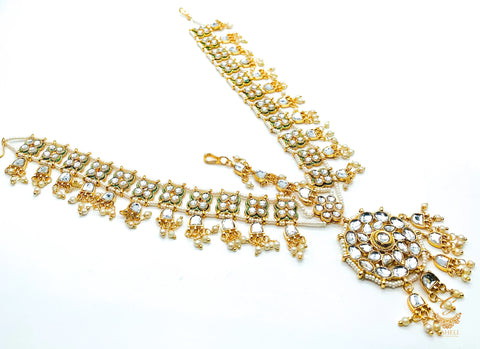 Kundan with pearls golden colour Sheeshpatti