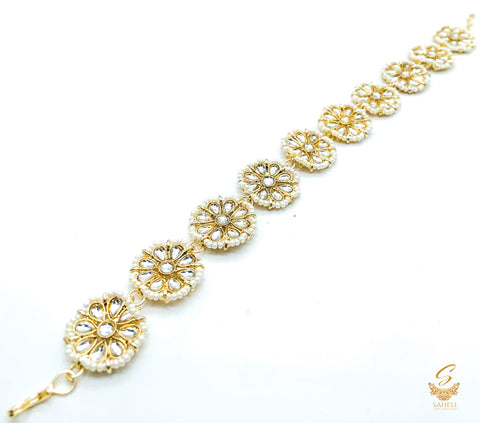 Kundan with pearls golden colour Sheeshpatti