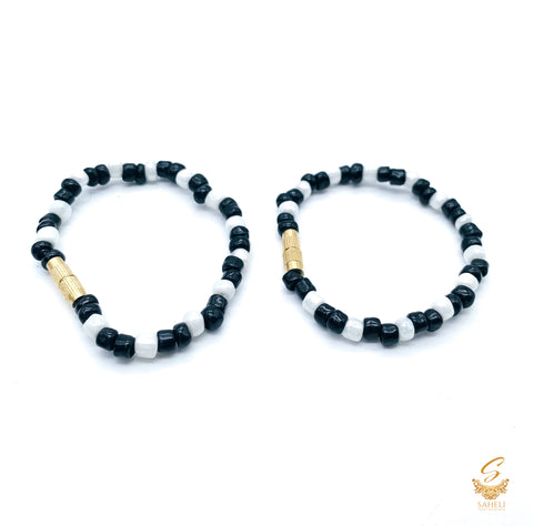 Kids Nazariya with white and black beads, adjustable size