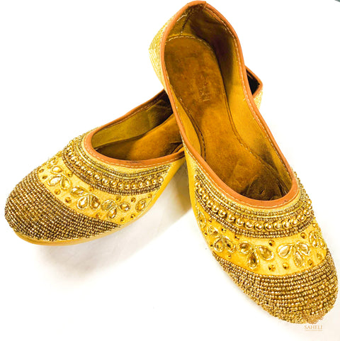 Golden colour beaded handwork velvet based soft cushioned punjabi jutti