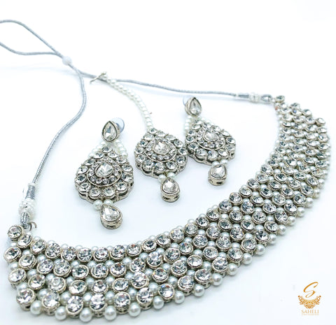 Silver stone  with pearls beautiful necklace set