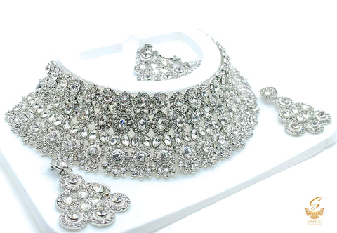 Silver Jerkan Stone Beautiful Necklace Set