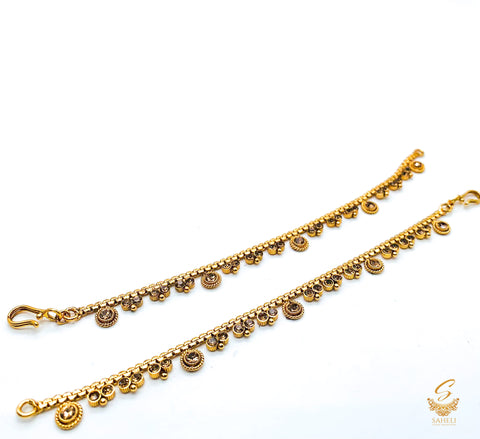 Golden stone  work beautiful earring support Sahare