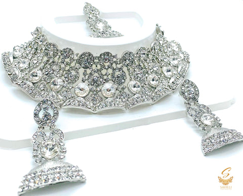 Silver Jerkan Stone Beautiful Necklace Set