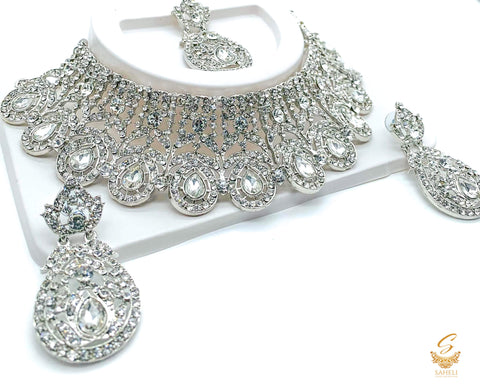 Silver Jerkan Stone Beautiful Necklace Set