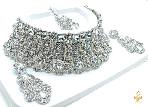 Silver Jerkan Stone Beautiful Necklace Set